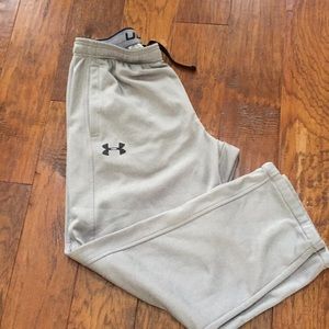 Men’s under armour large sweatpants
